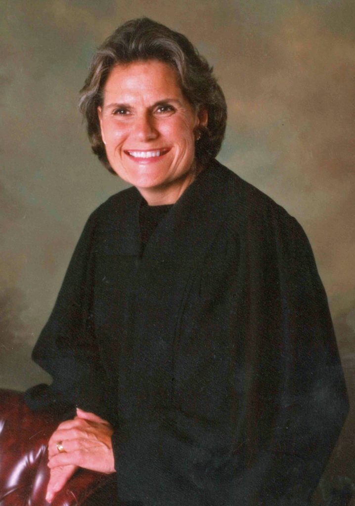 Shelley Hartley Desvousges